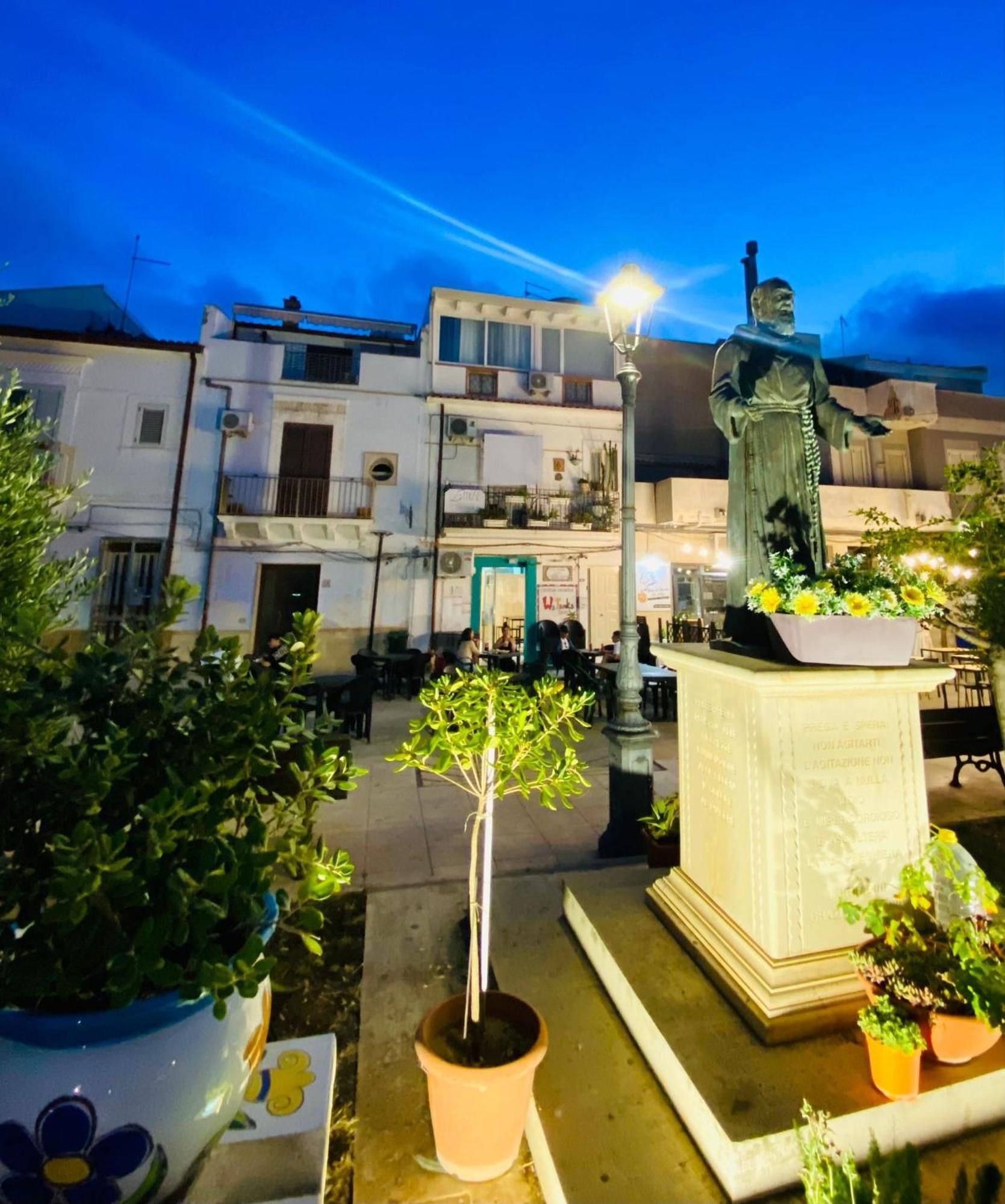 Le Muse Casa Vacanze Scoglitti Eksteriør billede